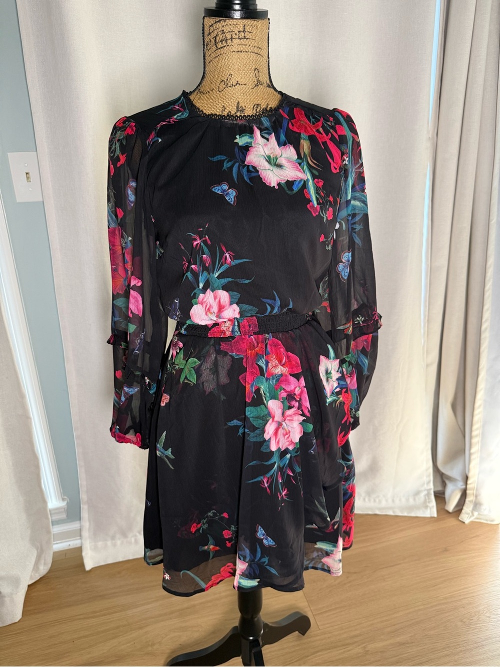Black Floral Long-Sleeve Chiffon Dress